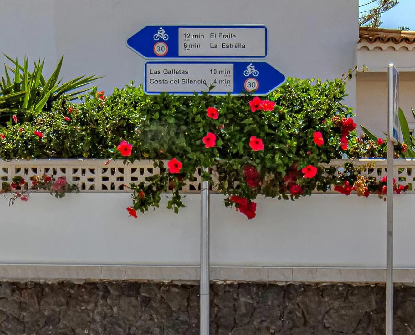 Apartment Atlantis 3 One Bedroom, Sea Front, In Complex With Pool Costa Del Silencio Spain