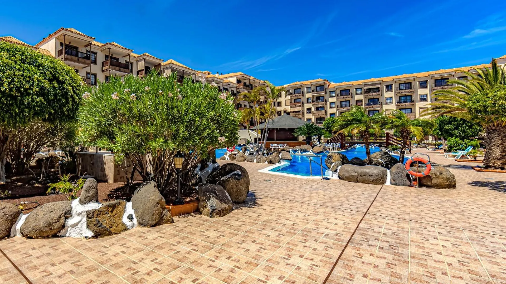 Atlantis 3 One Bedroom, Sea Front, In Complex With Pool Costa Del Silencio Apartment