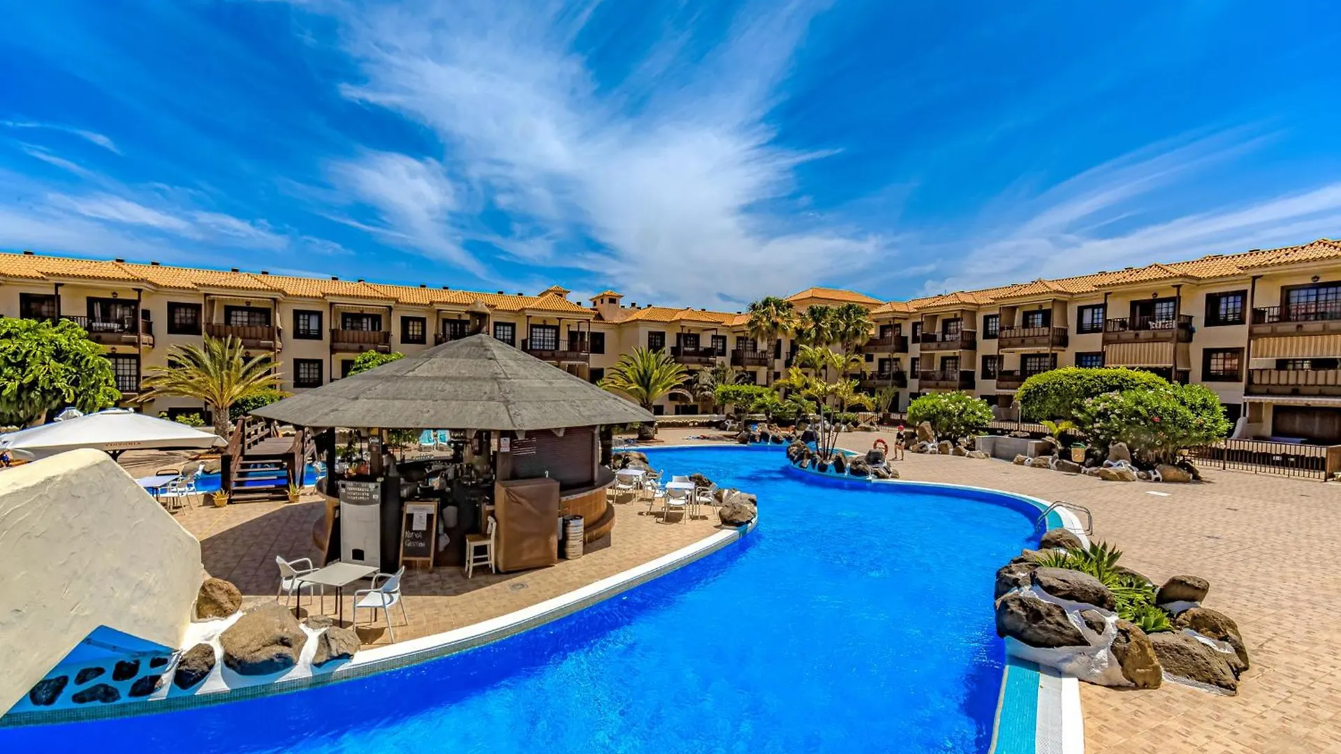 Atlantis 3 One Bedroom, Sea Front, In Complex With Pool contacts