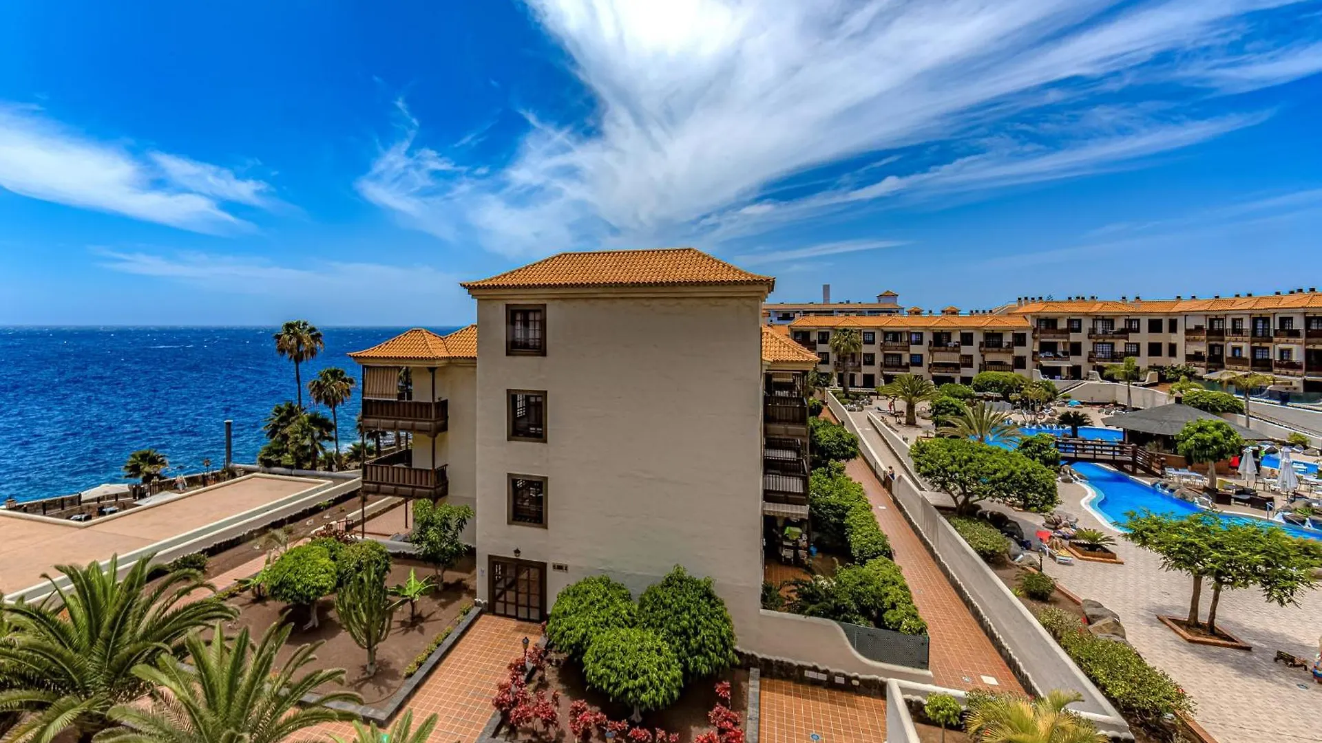 Atlantis 3 One Bedroom, Sea Front, In Complex With Pool Costa Del Silencio 0*,