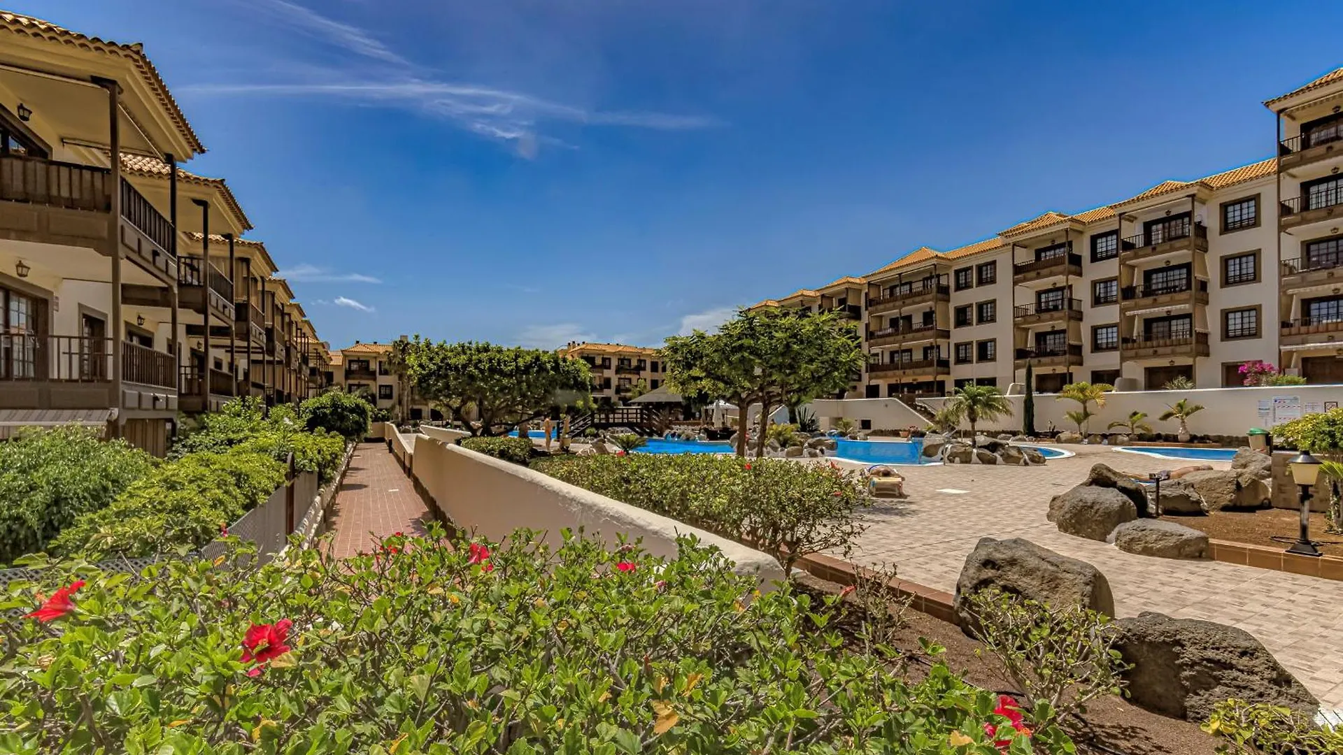 Atlantis 3 One Bedroom, Sea Front, In Complex With Pool Costa Del Silencio Apartment